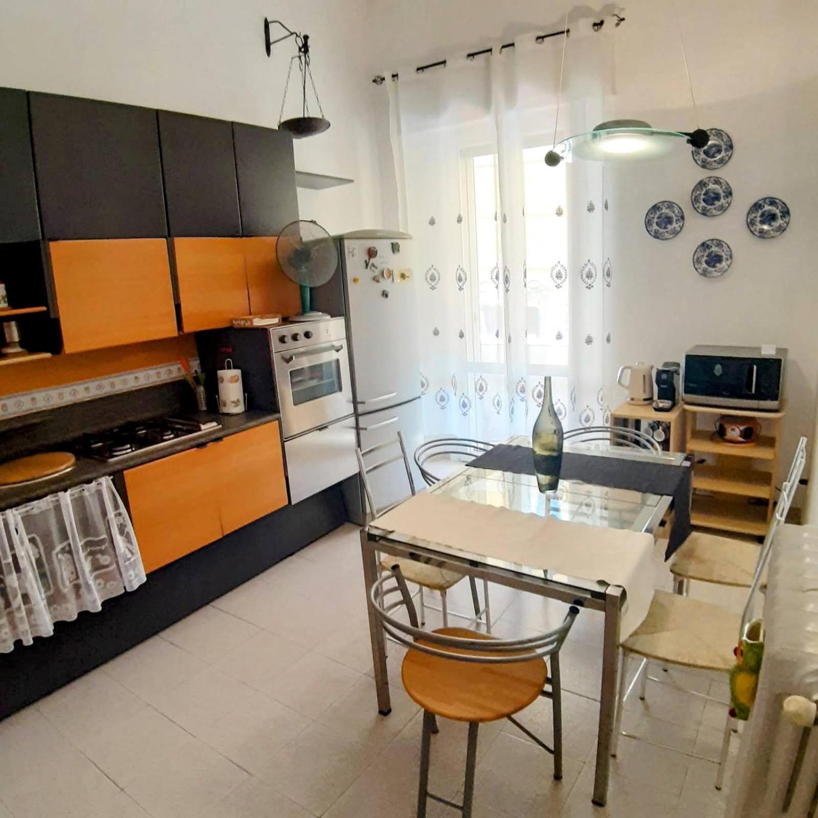 Gabry'S Home Three-Bedroom Big Apartment Near City Center & Train Station To Pisa And Florence & Ferries To Sardegna Corsica Λιβόρνο Εξωτερικό φωτογραφία